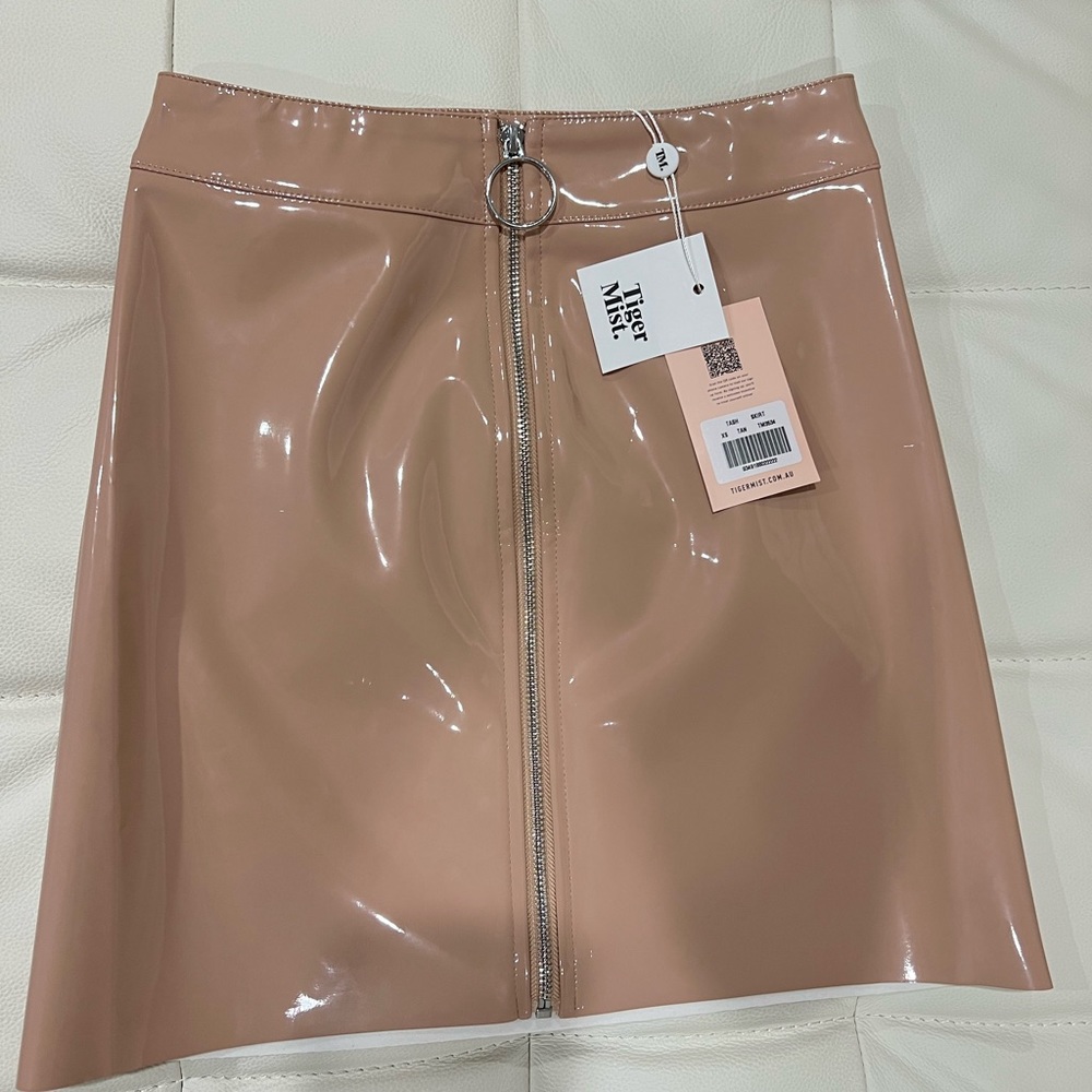 Faux leather mini skirt